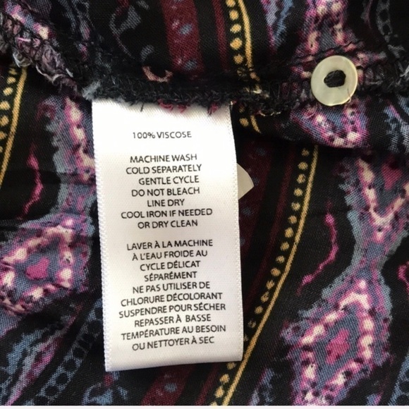 BEACHLUNCHLOUNGE Floral Peplum Bell Sleeve Blouse Dark Floral Fall Top - Picture 9 of 9